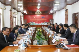 Refuerzan lazos entre Laos y Vietnam en construcción partidista