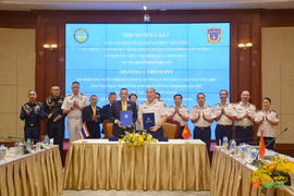 Vietnam y Tailandia firman memorando sobre cooperación en aplicación del derecho marítimo