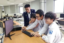 Sector educativo de Vietnam empeñado en impulsar digitalización