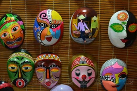 Historia del pintor de máscaras en antigua ciudad de Hoi An