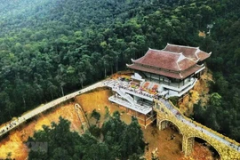 Comunidades religiosas contribuyen a fortalecer y promover gran unidad nacional en Vietnam