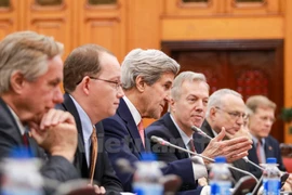 [Galería] Imágenes de John Kerry en Vietnam 