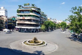 Calles de Hanoi desiertas por intensa ola de calor