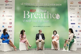Recaudan más de 1,17 millones de dólares para lucha antiepidémica en Vietnam