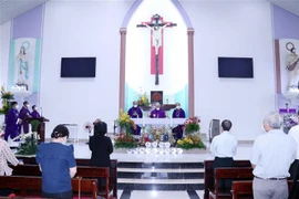 Católicos en Ciudad Ho Chi Minh conmemoran a víctimas fatales por el COVID-19