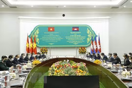 Presidente de Vietnam concluye con éxito visita de Estado a Camboya