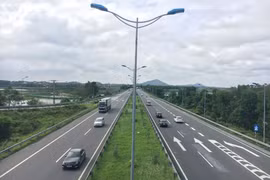 Fuerte desembolso de inversión pública, principal motor de crecimiento de Hanoi