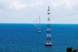 Fortalecen proyecto de suministro eléctrico en distrito insular vietnamita