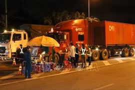 Acelerarán realización de pruebas rápidas del COVID-19 a conductores en Vietnam