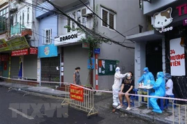 Vietnam registra más de 10 mil casos nuevos del COVID-19