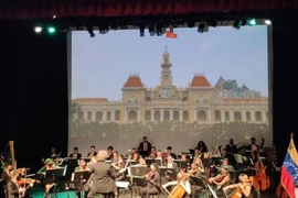 Efectúan amplias actividades por aniversario 32 del establecimiento de nexos Vietnam-Venezuela