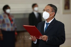 Vietnam y Tanzania por fortalecer cooperación económica y de inversión