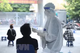 Aumenta número de casos diarios del COVID-19 en Vietnam