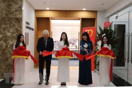 Inauguran sala de conferencias Ginebra en Academia Diplomática de Vietnam