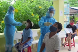 Descienden los casos del COVID-19 en Vietnam