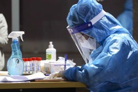 Vietnam detecta dos mil 858 nuevos contagios del COVID-19
