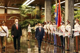 Viaje del presidente vietnamita a Cuba y EE.UU.: Éxito de la diplomacia de vacunas