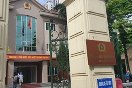 Condenan a extranjeros a prisión por casos de permanencia ilegal en Vietnam