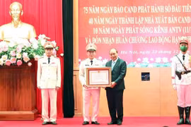 Presidente de Vietnam destaca desempeño de órganos de prensa del Ministerio de Seguridad Pública