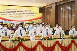 Impulsan cooperación entre localidades de Vietnam y China