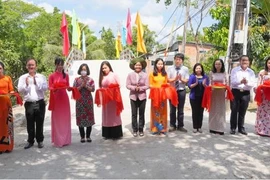Inauguran en ciudad vietnamita dos puentes financiados por entidad surcoreana