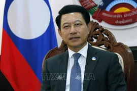 Canciller laosiano alaba relaciones especiales entre su país y Vietnam