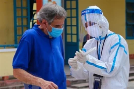 Aumenta el número de personas vacunadas contra COVID-19 en Vietnam