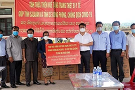 Vietnam apoya a Laos en combate contra el COVID-19