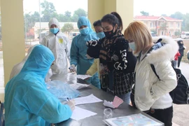Vietnam confirma cinco nuevos casos importados del COVID-19 