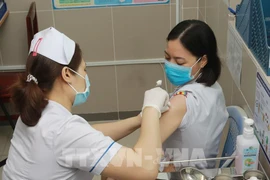 Comienza en Ciudad Ho Chi Minh segunda fase de vacunación contra el COVID-19
