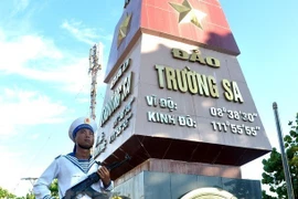 Vietnam exige a China retirar barcos del arrecife vietnamita de Bai Ba Dau 