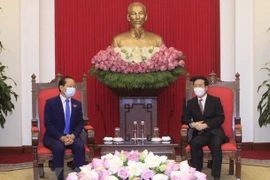 Vietnam prioriza el fortalecimiento de relaciones con Camboya