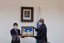 Vietnam y Mozambique intensifican cooperación en la esfera educativa