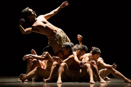 Presentarán en Hanoi espectáculo de danza contemporánea combinada con arte popular Tuong