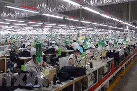 Vietnam continúa apoyando a personas afectadas por el COVID-19