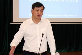 Ciudad Ho Chi Minh busca inversiones para mejorar sistema de transporte