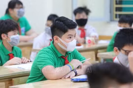 Vicepremier vietnamita insta a garantizar seguridad en regreso de alumnos a la escuela