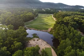 Campo vietnamita de golf figura entre los mejores de Asia