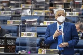 Malasia se esfuerza por convertirse en centro de producción de vacunas contra el COVID-19