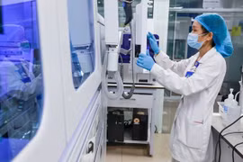 Reporta Vietnam más de 16 mil casos nuevos de COVID-19 y casi 31 mil recuperados