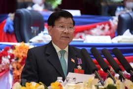 Máximo dirigente político de Laos visitará Vietnam 