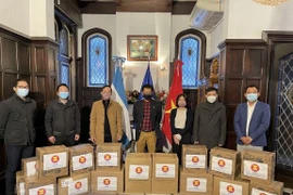 ACBA entrega donaciones a los pobres en Argentina