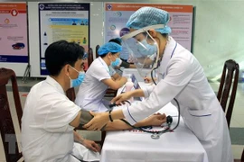 Establece Vietnam Comité Directivo para Seguridad de Vacunación contra COVID-19