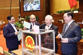 Confía experta rusa en capacidad de nuevos dirigentes vietnamitas