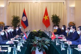 Efectúan octava consulta política entre Vietnam y Laos