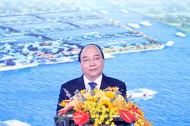 Premier exige a provincia vietnamita de Long An garantizar desarrollo sostenible