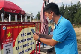Fortalece Vietnam gestión de vacunación contra el COVID-19