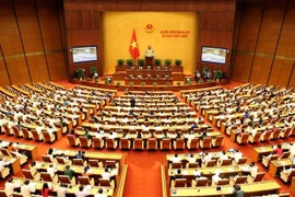 Parlamento de Vietnam discute importantes programas nacionales