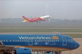 Proponen plan para vuelos domésticos desde y hacia Hanoi