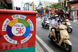 Periodista foráneo destaca respuesta rápida de Vietnam a la epidemia del COVID-19
